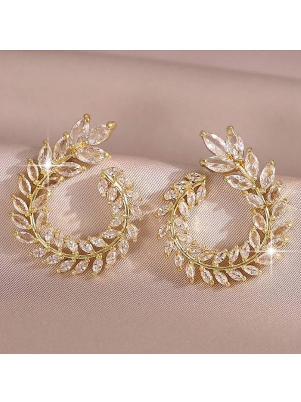 Gold Leaf Crystal Earrings A17